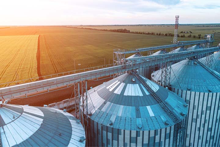 Image of a grain silo 01