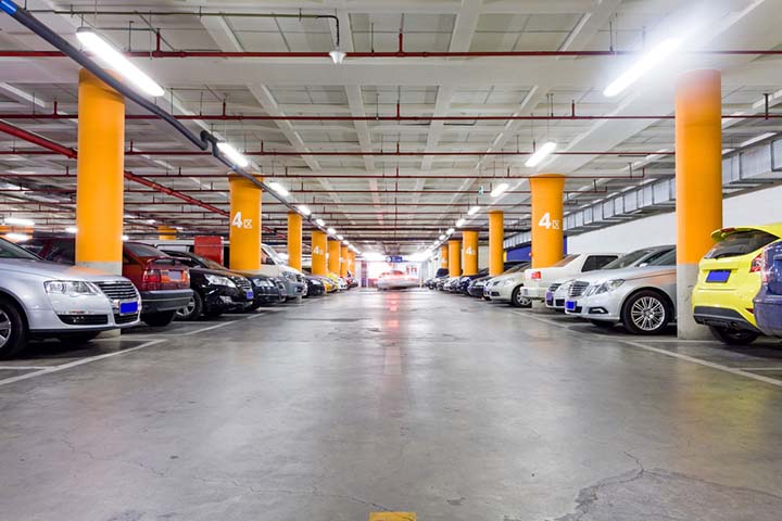 Image of a parking lot 01